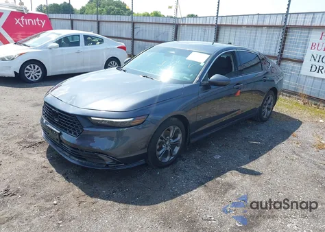 2024 Honda Accord Ex z USA, uszkodzony, nr VIN 1HGCY1F38RA027002